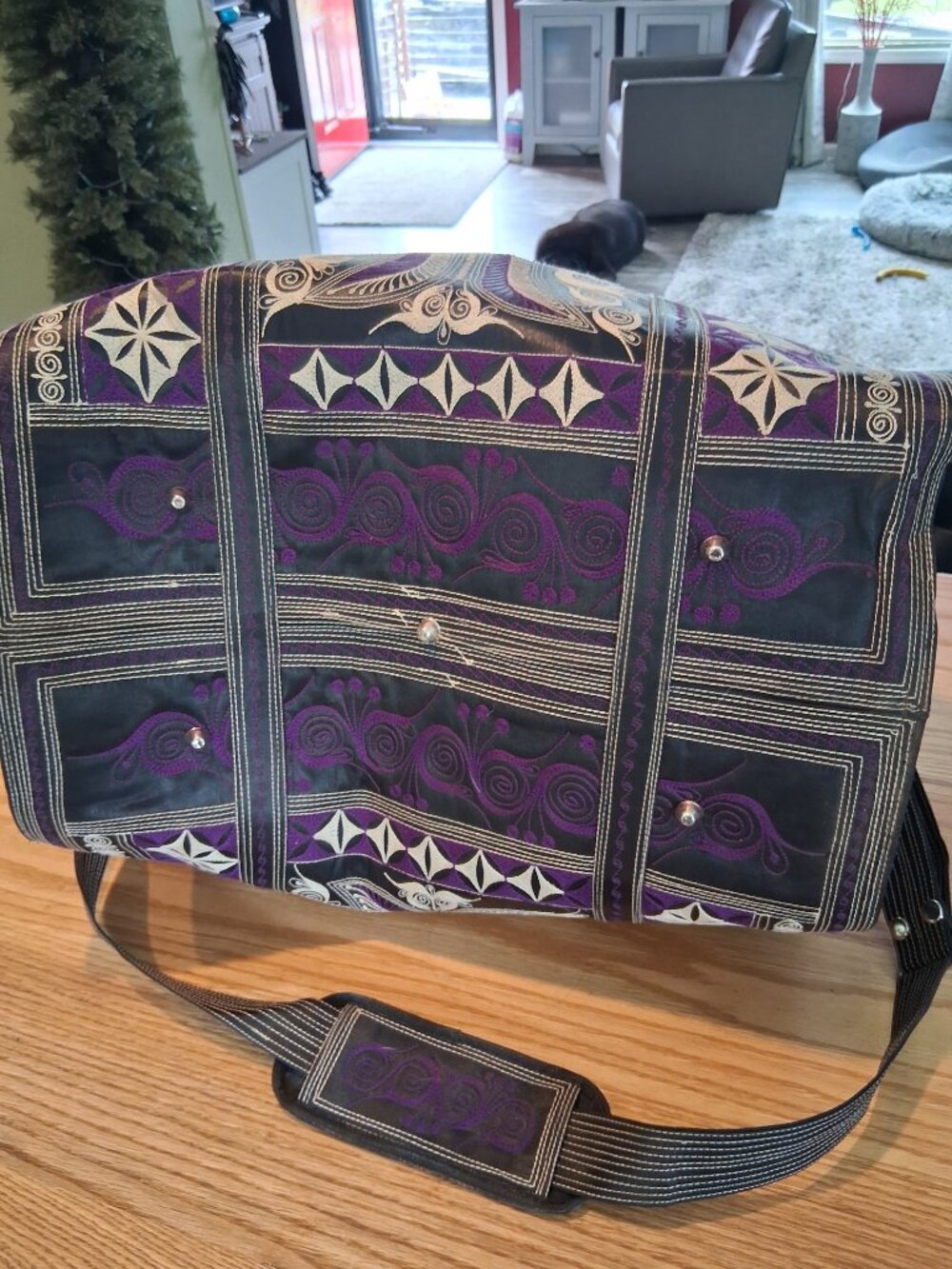 Banda Bag - Picture 2 of 6